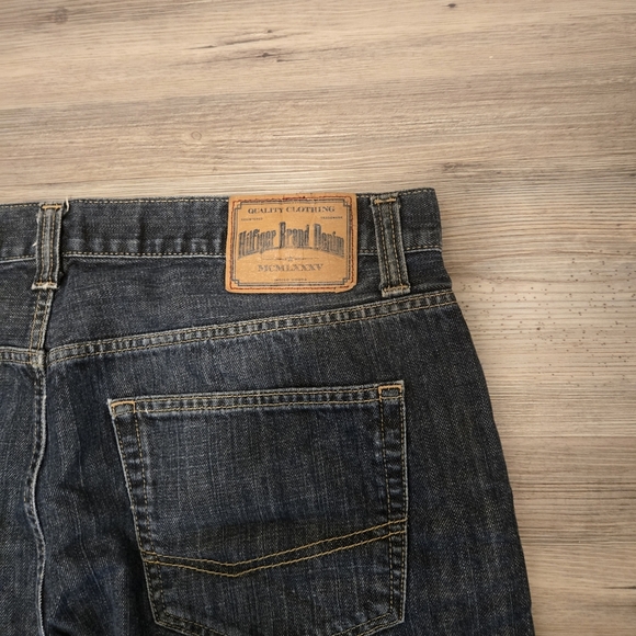 Tommy Hilfiger FREEDOM Dark Washed Blue Whiskered Boot Cut Size 36/32 - Picture 5 of 5